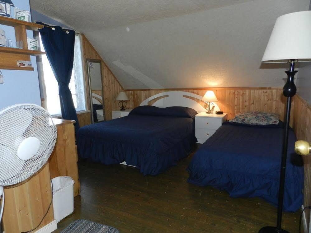 Auberge Chez Caro Sacre-Coeur Bagian luar foto