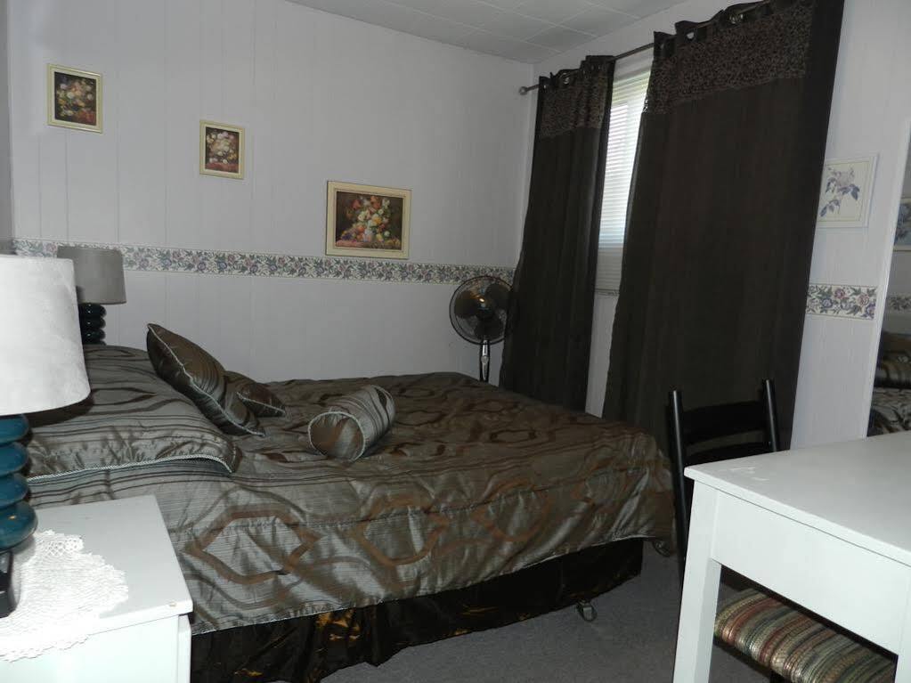 Auberge Chez Caro Sacre-Coeur Bagian luar foto
